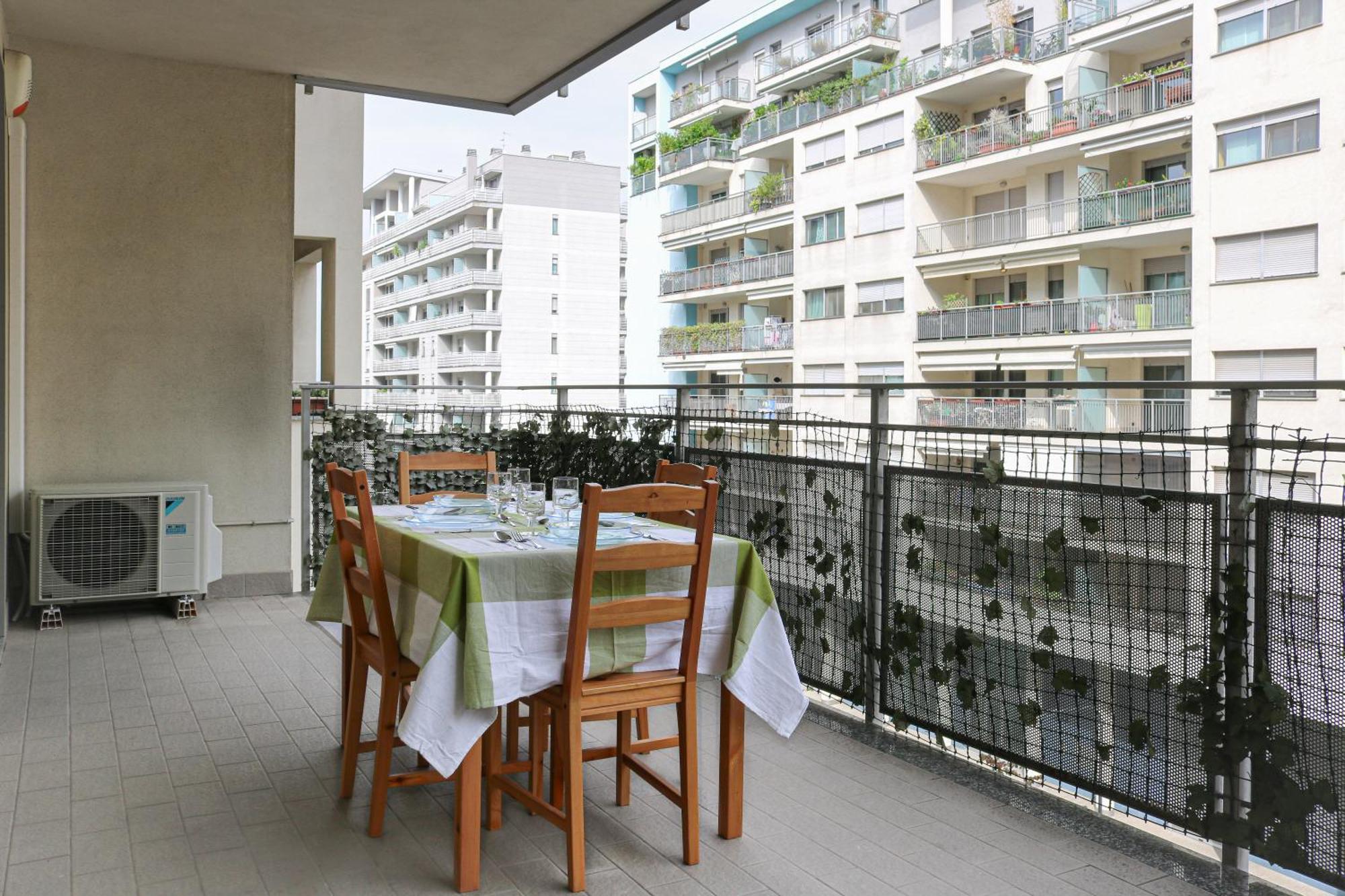 Urban Balcony Hideaway - 3 People Apartman Milánó Kültér fotó